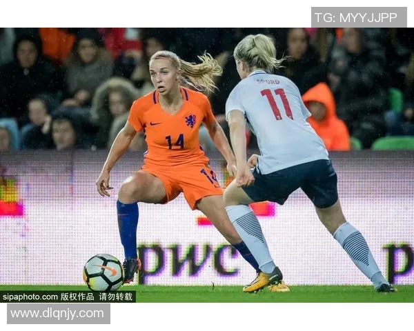 俄罗斯女足与荷兰女足激战正酣精彩赛事回顾与分析